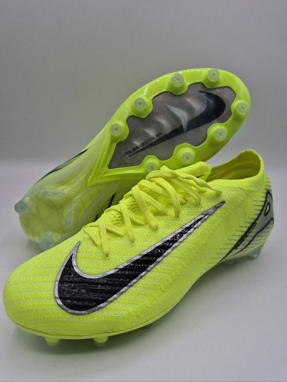 Nike Mercurial Vapor 16 Elite FG Men’s Size 4 Soccer Cleats Mad Voltage Bosnia